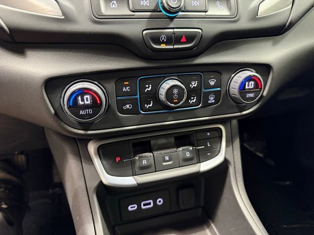 2024 GMC Terrain SLE - Photo 19