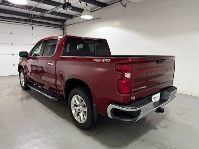 2021 Chevrolet Silverado 1500 LTZ photo 3