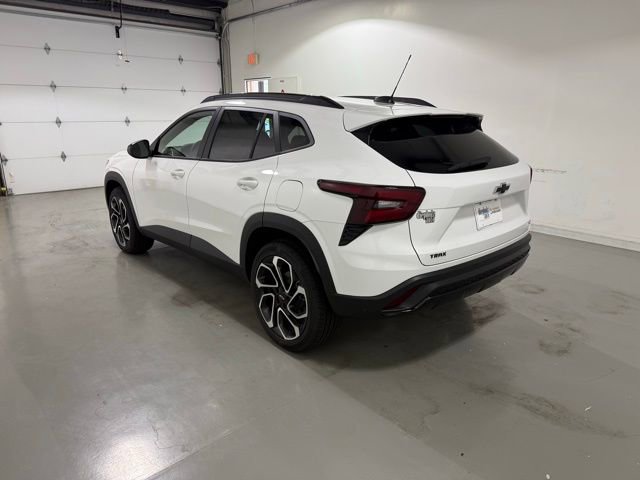 2026 Chevrolet Trax photo 3
