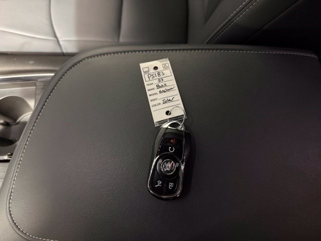 2023 Buick Enclave Essence - Photo 22