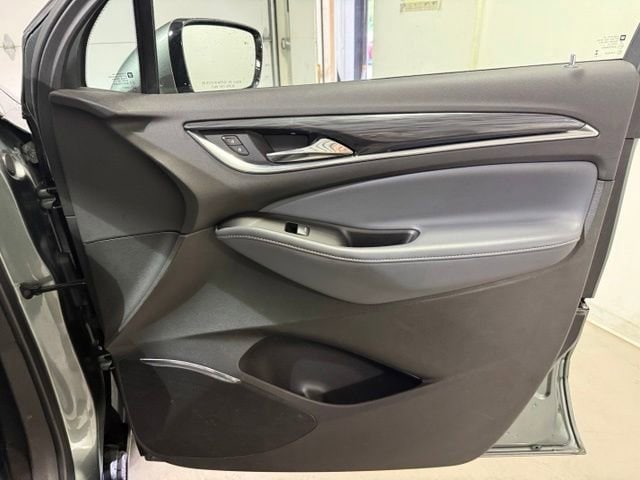 2023 Buick Enclave Essence - Photo 28