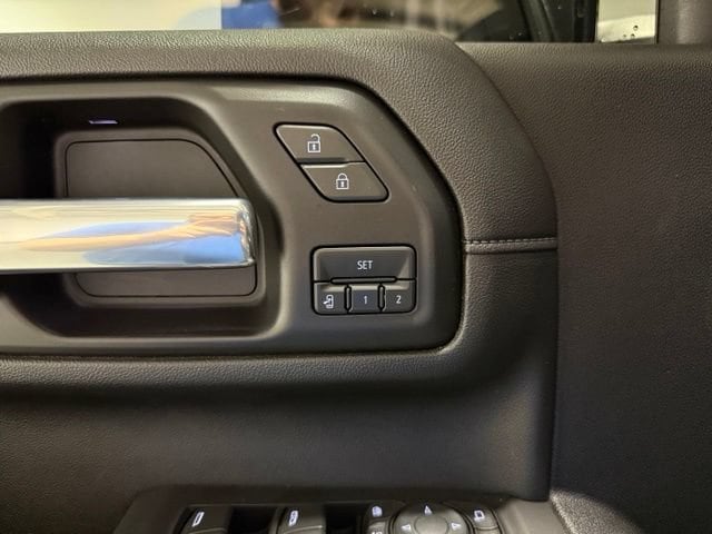 2020 Chevrolet Silverado 2500HD LTZ - Photo 9