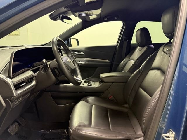 2025 Cadillac XT4 Premium Luxury - Photo 11