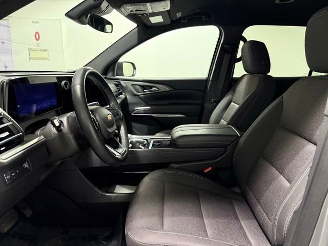 2024 Chevrolet Traverse 1LT - Photo 13