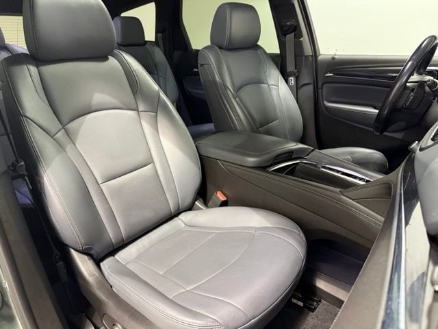 2023 Buick Enclave Essence - Photo 31