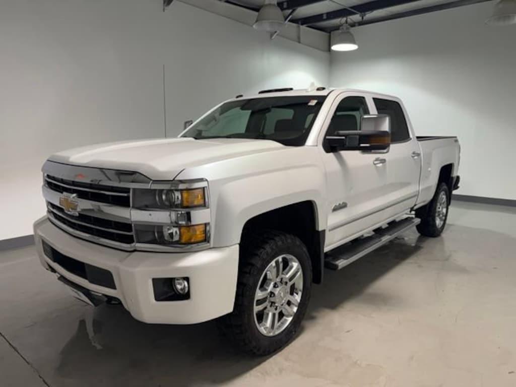 Used 2019 Chevrolet Silverado 2500 HD High Country Truck Crew Cab