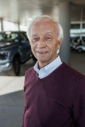 Staff member Joe Kutheis from ID_a887f853154e