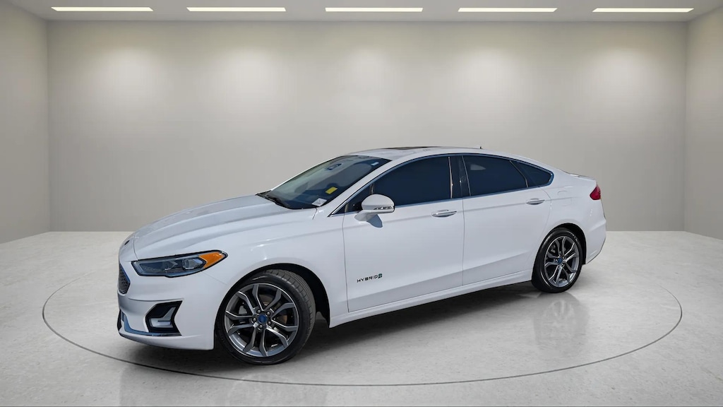Used 2019 Ford Fusion Hybrid Titanium Sedan