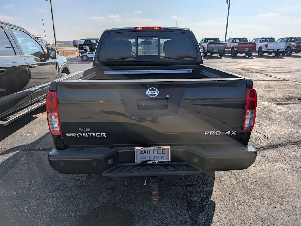 Used 2014 Nissan Frontier PRO-4X Truck Crew Cab