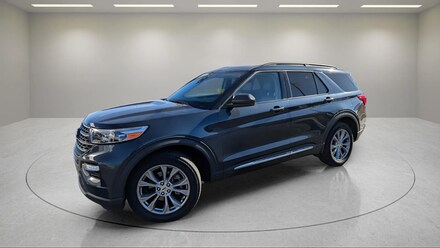 2023 Ford Explorer XLT SUV