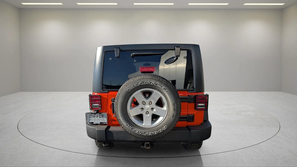 Used 2015 Jeep Wrangler Unlimited Sport SUV