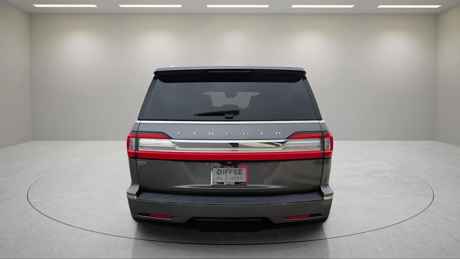 2021 Lincoln Navigator Reserve photo 3