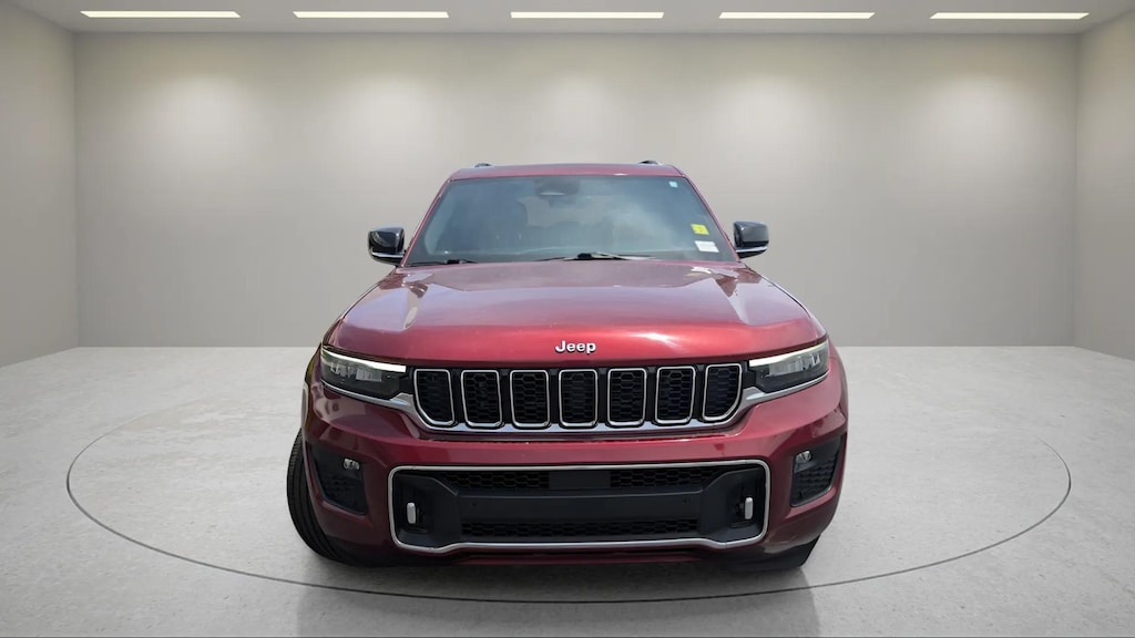 Used 2022 Jeep Grand Cherokee Overland SUV