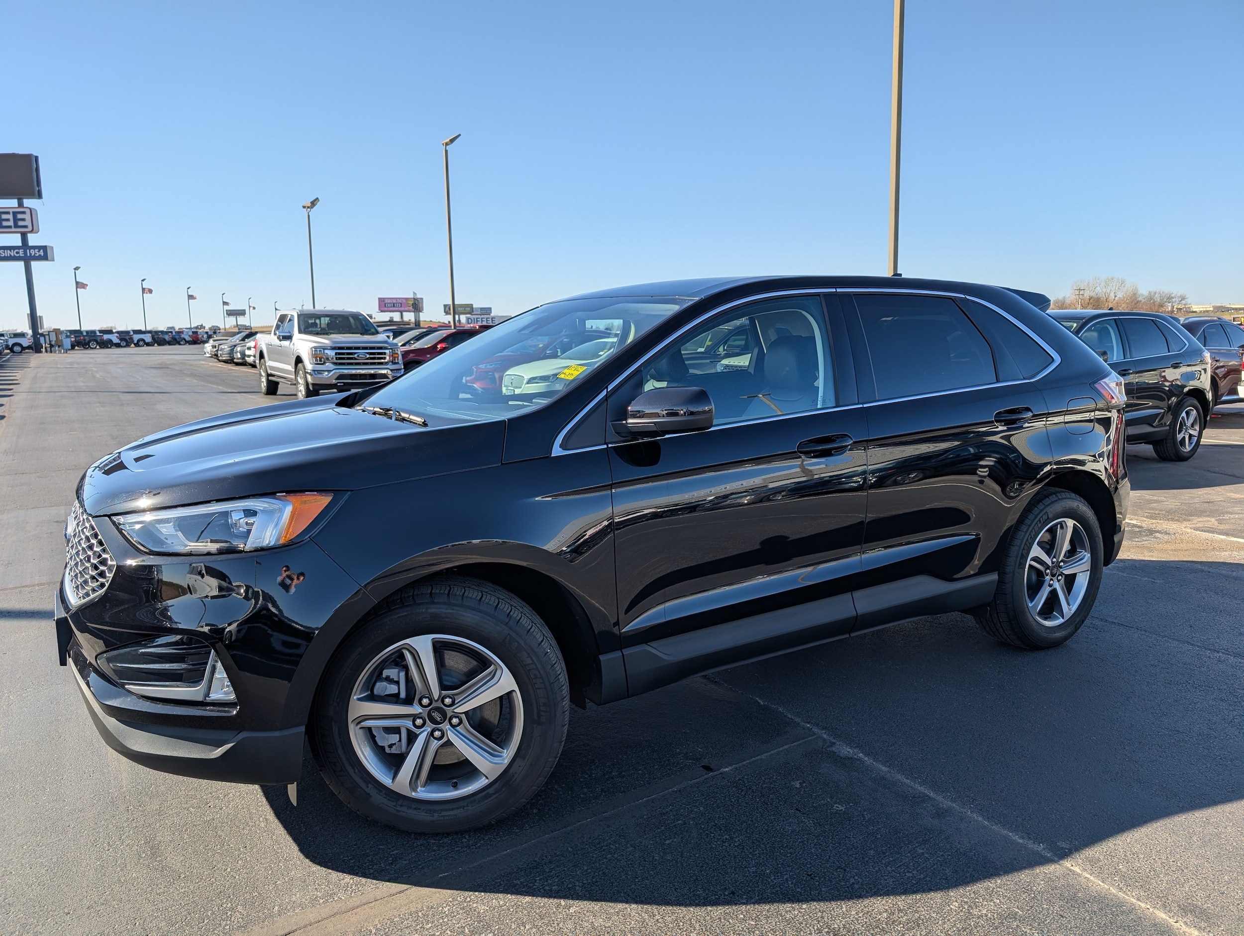 2024 Ford Edge SEL's photo