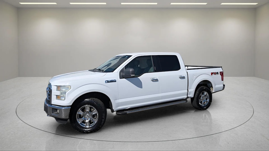 Used 2015 Ford F-150 XLT Truck SuperCrew Cab