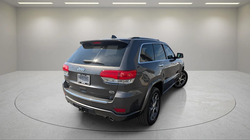 Used 2019 Jeep Grand Cherokee Overland SUV