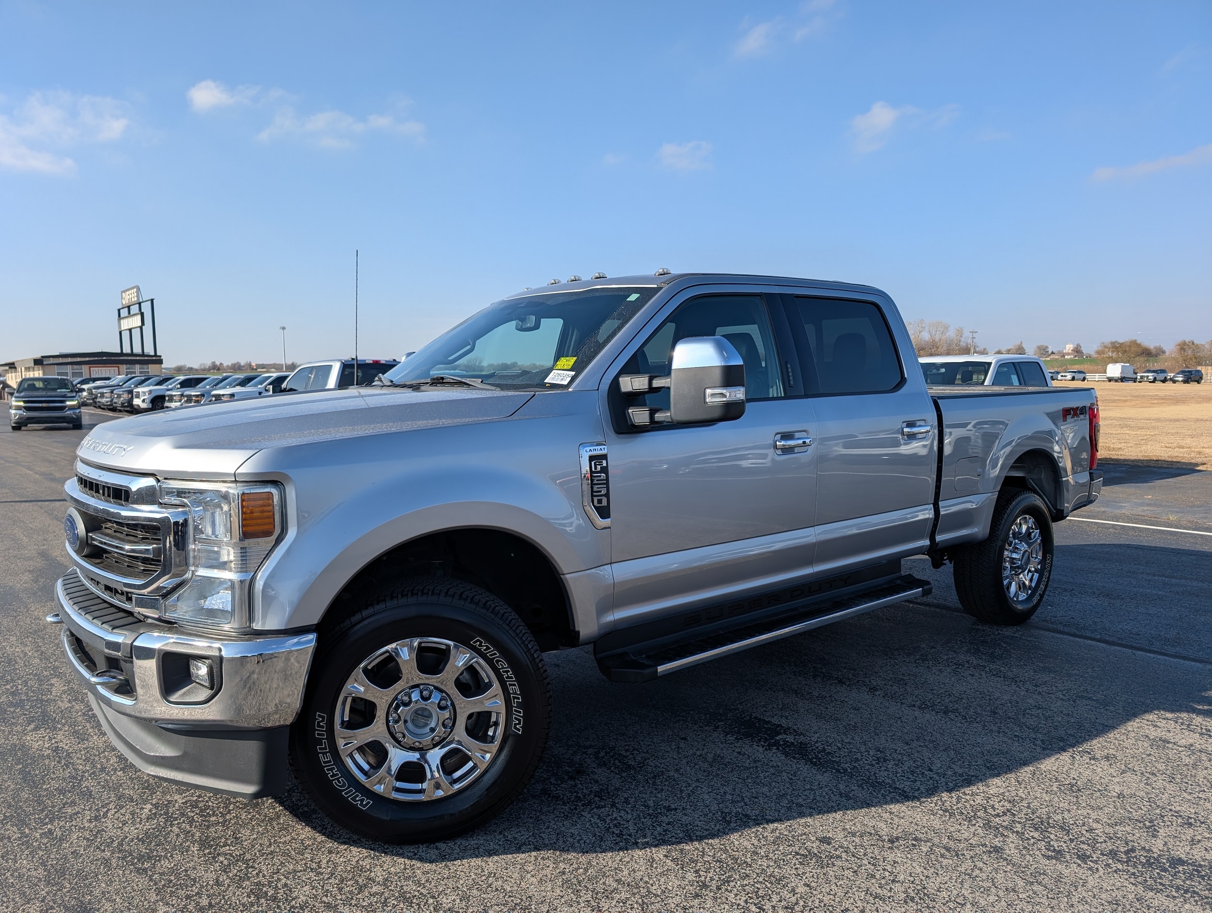 2022 Ford F-250 Super Duty Lariat's photo
