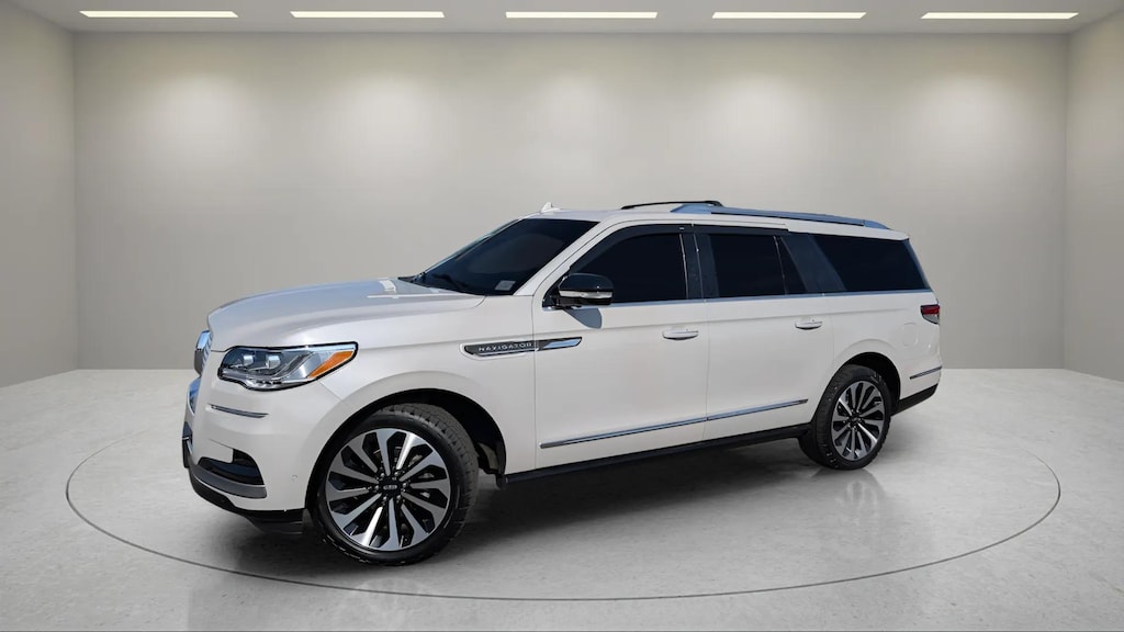 Used 2023 Lincoln Navigator L Reserve SUV