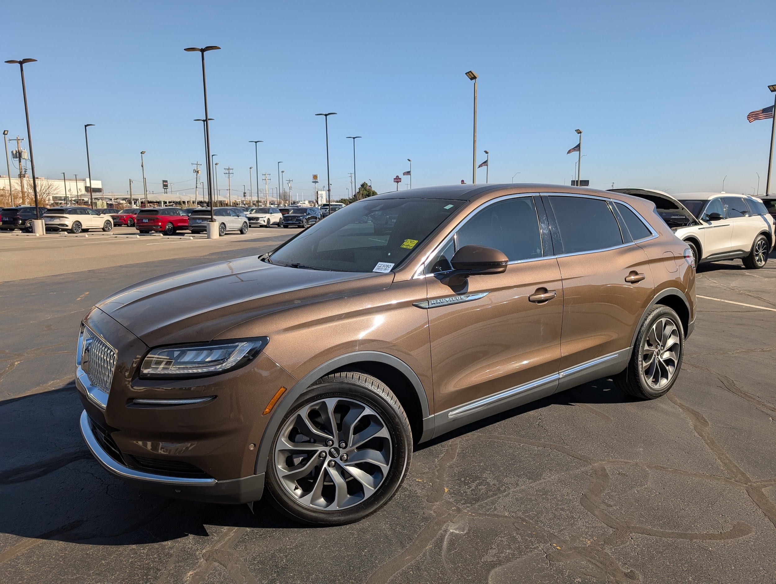 2022 Lincoln Nautilus Reserve's photo