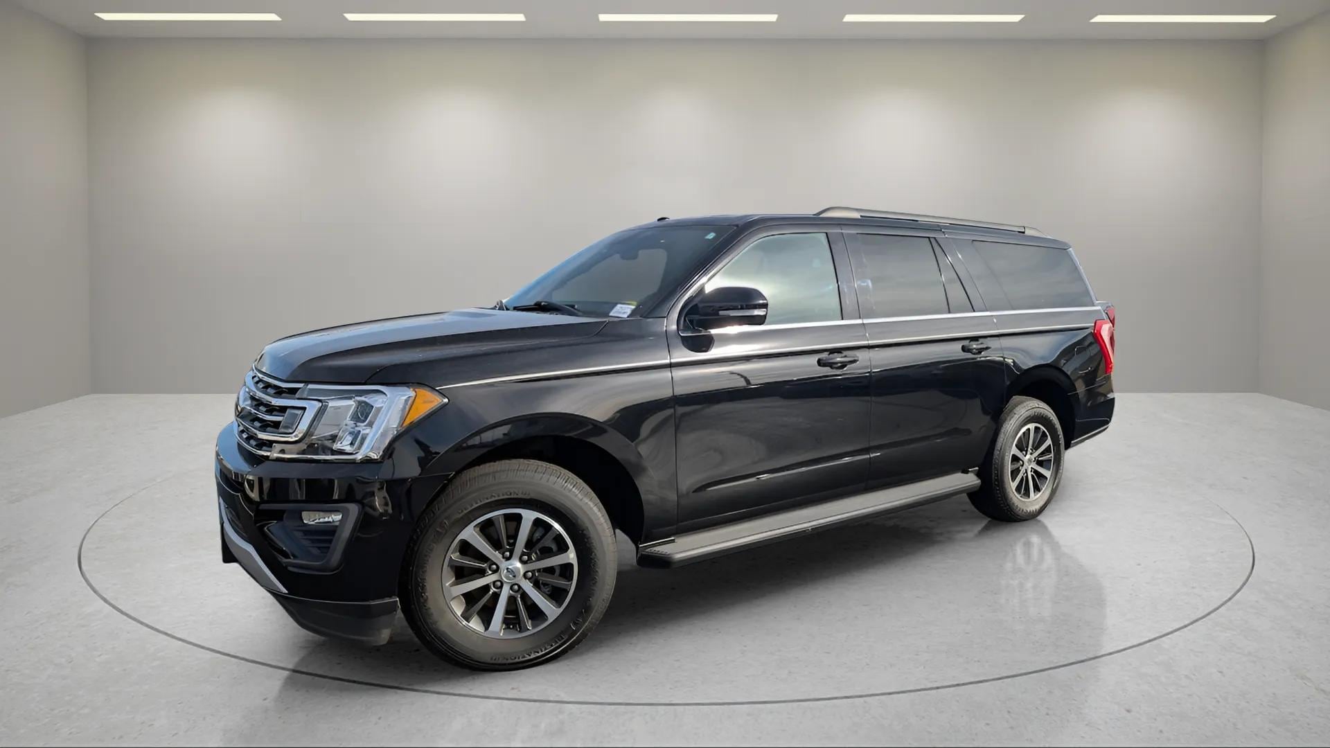 2018 Ford Expedition XLT's photo