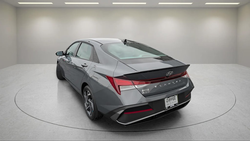 Used 2025 Hyundai Elantra SEL Sport Sedan