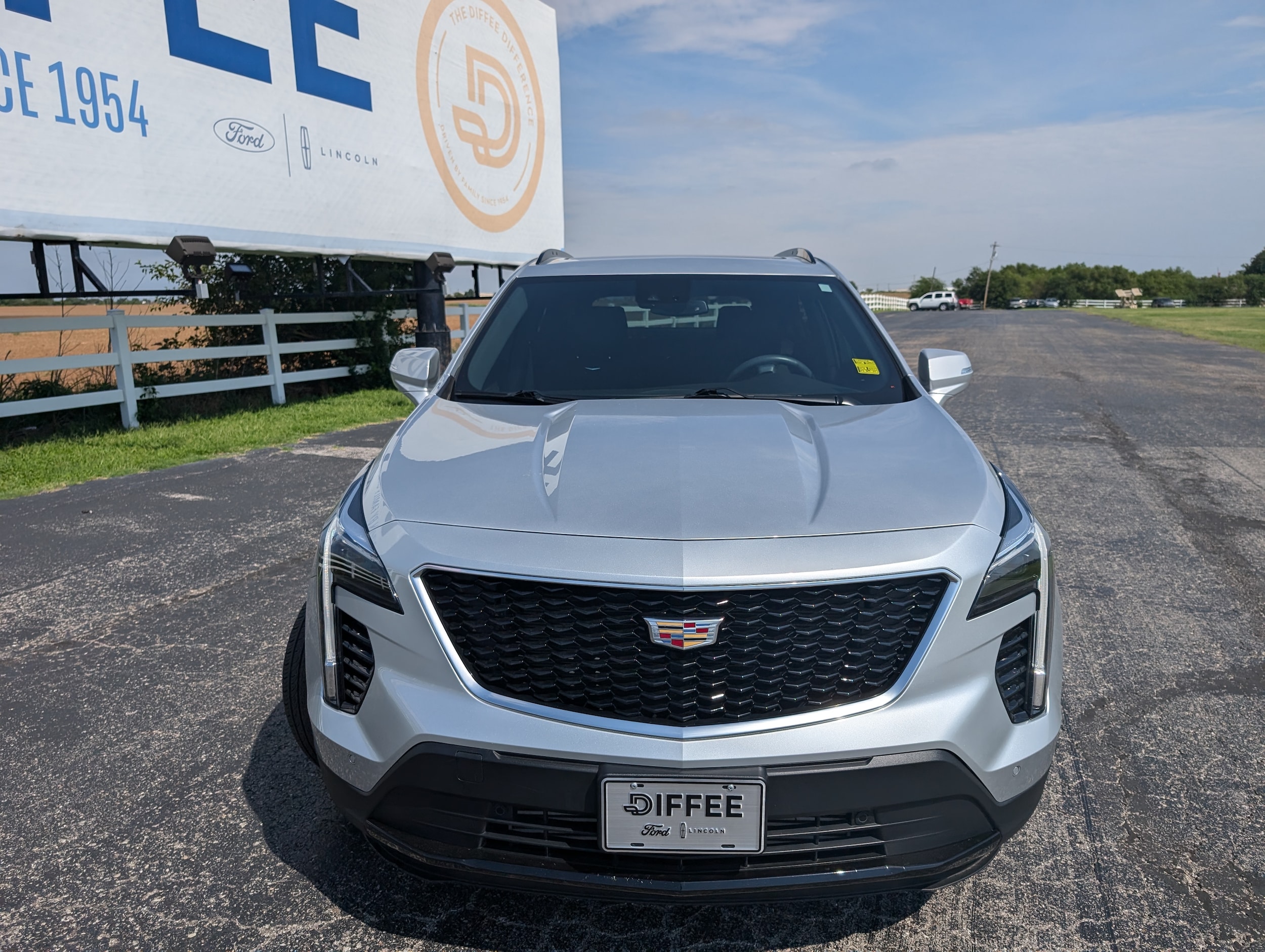 Used 2021 Cadillac XT4 Sport with VIN 1GYFZER48MF011375 for sale in El Reno, OK