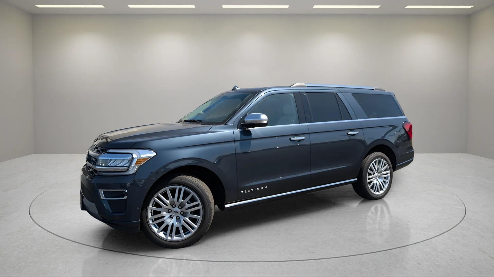 2024 Ford Expedition Platinum's photo
