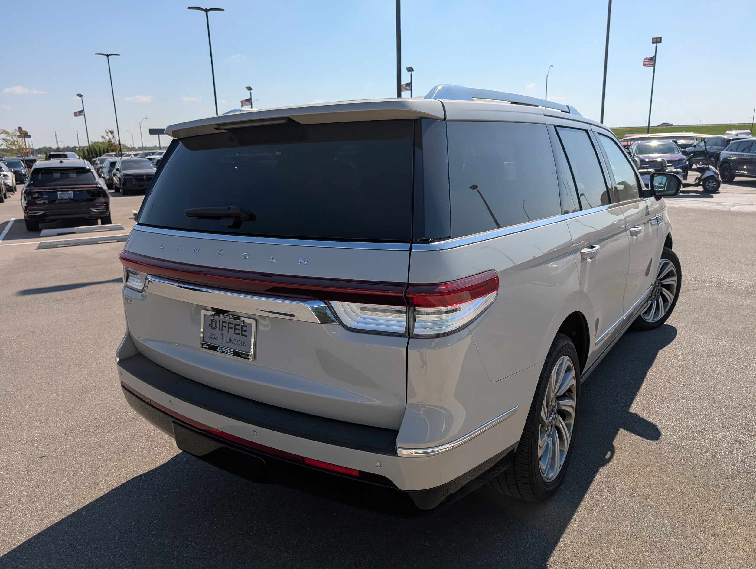 2024 Lincoln Navigator Reserve photo 4