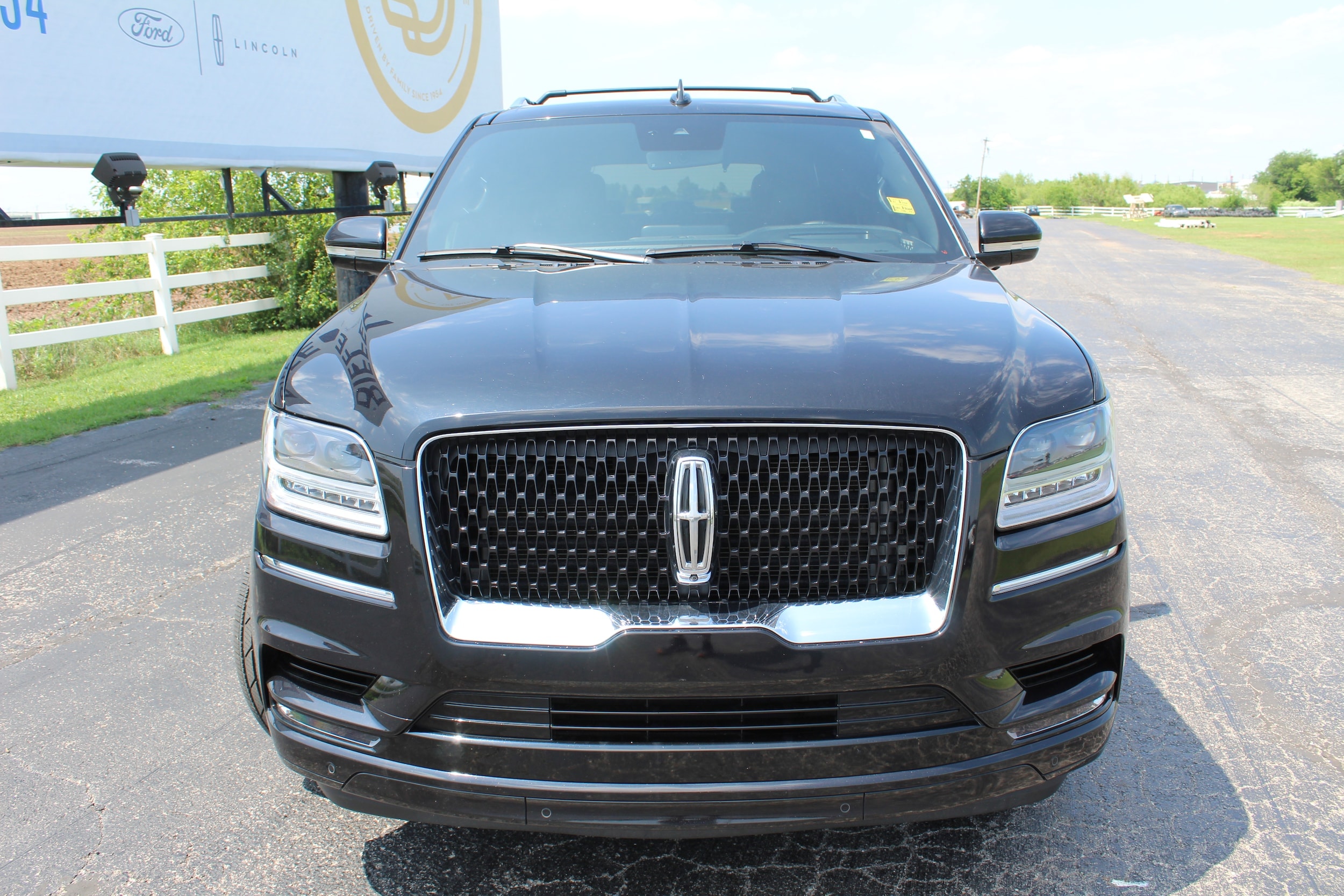 Used 2021 Lincoln Navigator Reserve with VIN 5LMJJ2LT0MEL06233 for sale in El Reno, OK