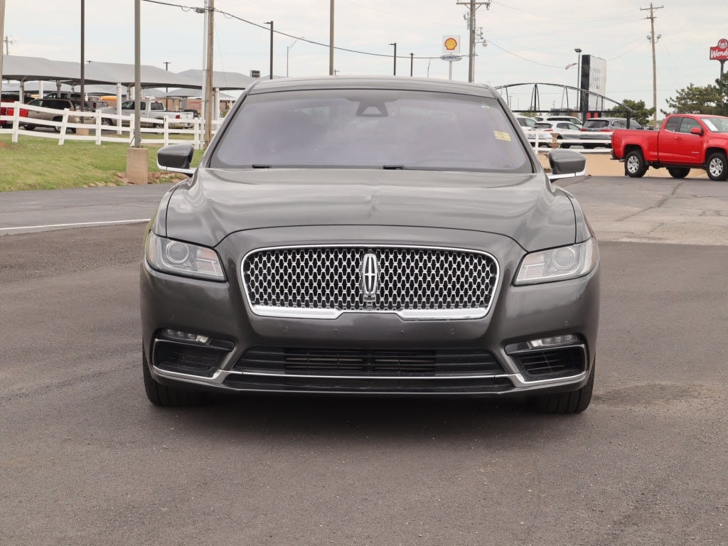 Used 2018 Lincoln Continental Reserve with VIN 1LN6L9NC4J5615028 for sale in El Reno, OK