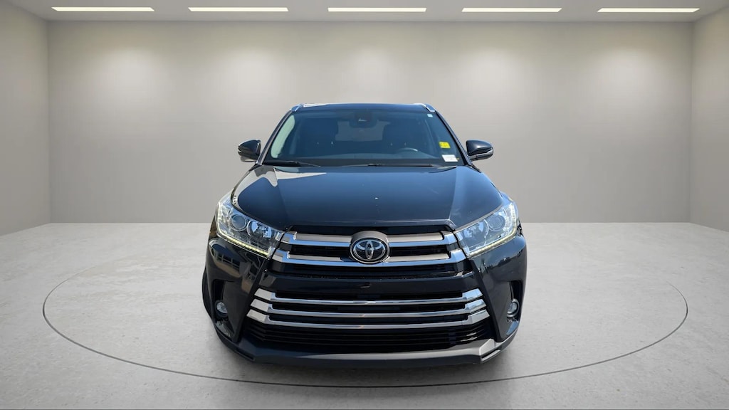 Used 2019 Toyota Highlander SUV