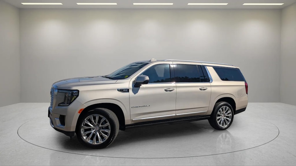 Used 2024 GMC Yukon XL Denali SUV