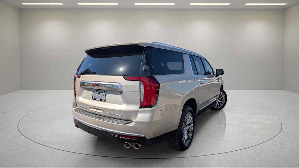 Used 2024 GMC Yukon XL Denali SUV