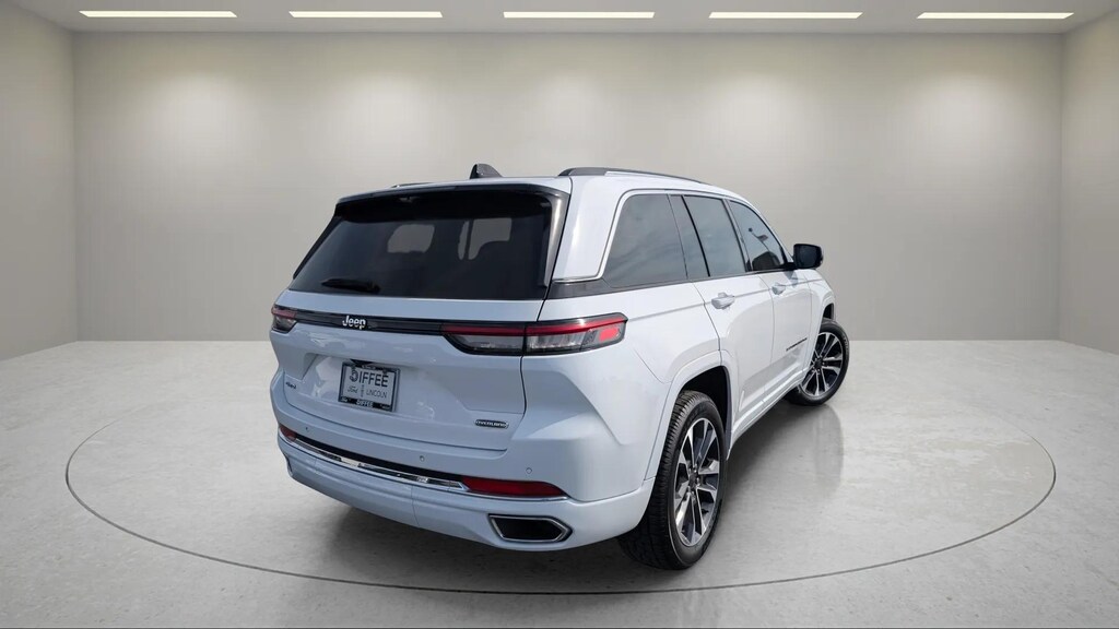 Used 2023 Jeep Grand Cherokee Overland SUV