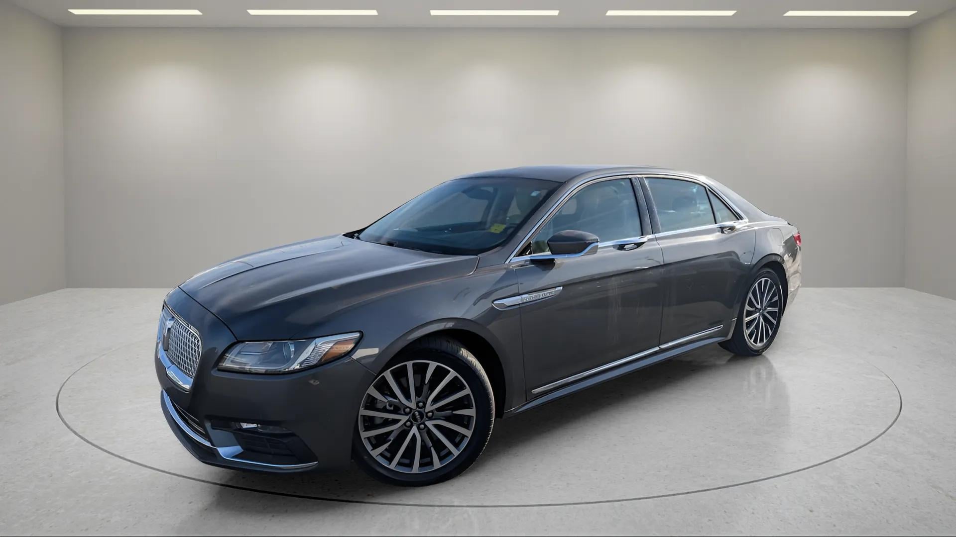 2017 Lincoln Continental Select