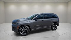 2022 Jeep Grand Cherokee Overland SUV