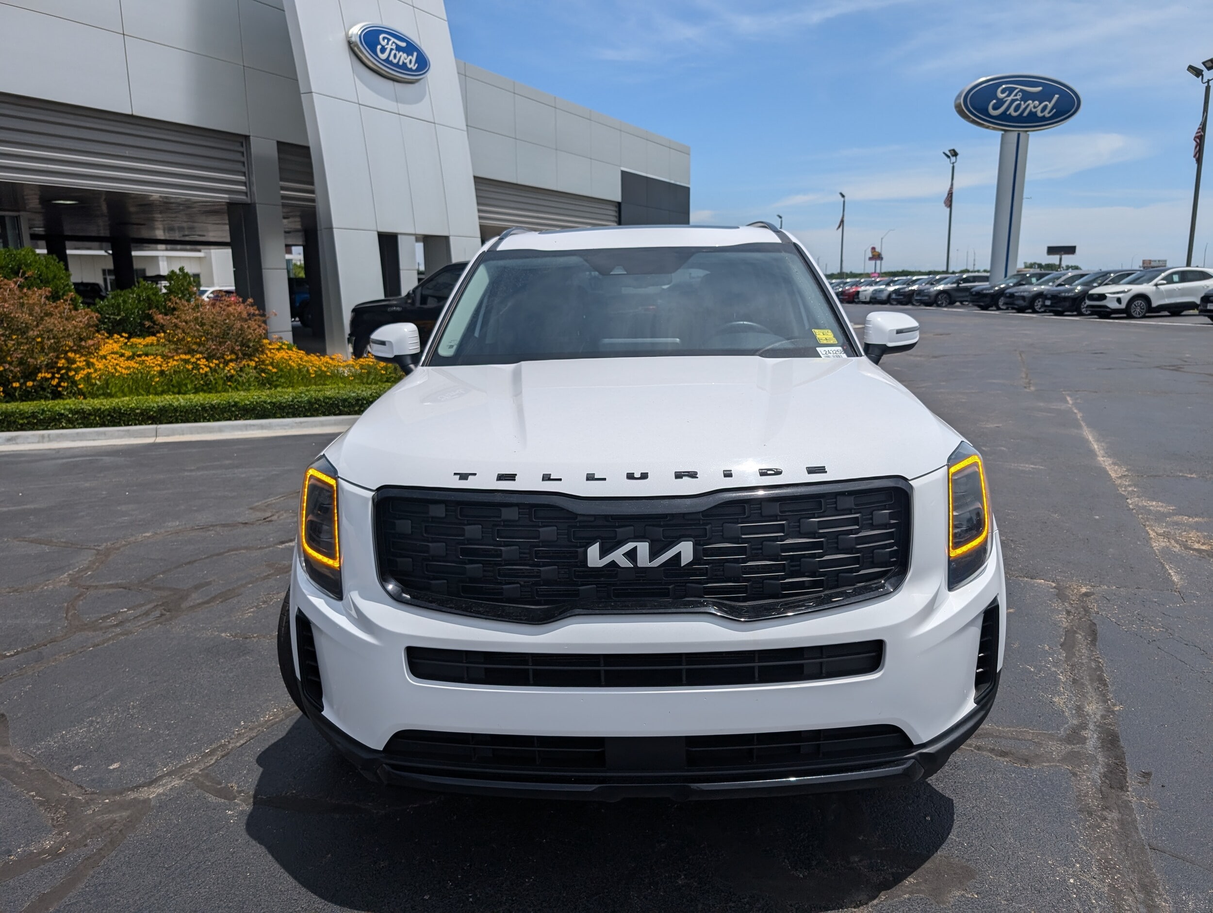 Used 2022 Kia Telluride EX with VIN 5XYP3DHC2NG205560 for sale in El Reno, OK