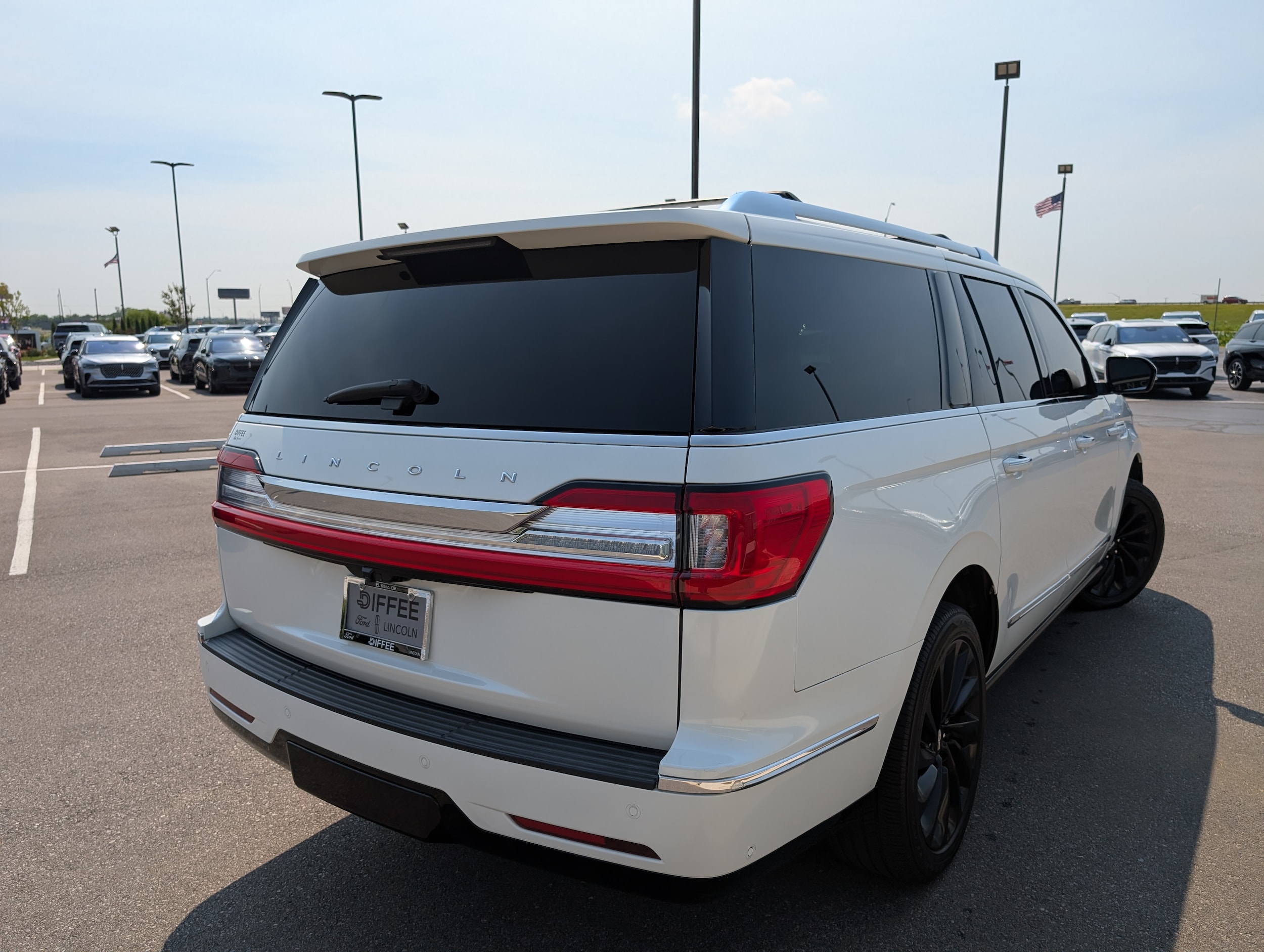2020 Lincoln Navigator L Reserve photo 4