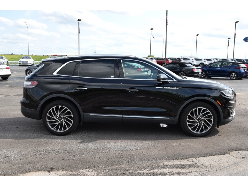 Used 2019 Lincoln Nautilus Reserve with VIN 2LMPJ8LP4KBL16120 for sale in El Reno, OK