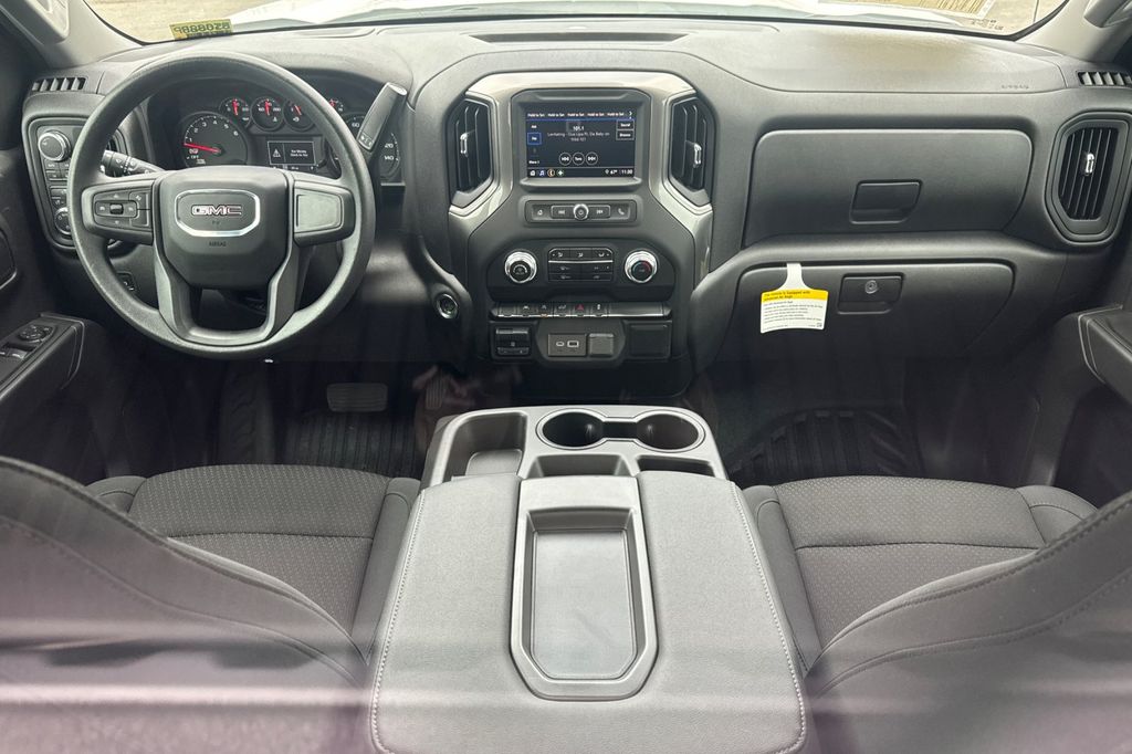 2025 GMC Sierra 1500 Pro - Photo 11