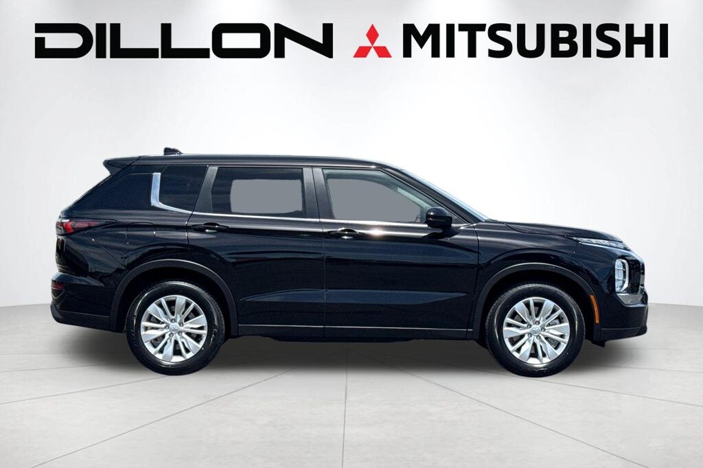 New 2026 Mitsubishi Outlander ES SUV