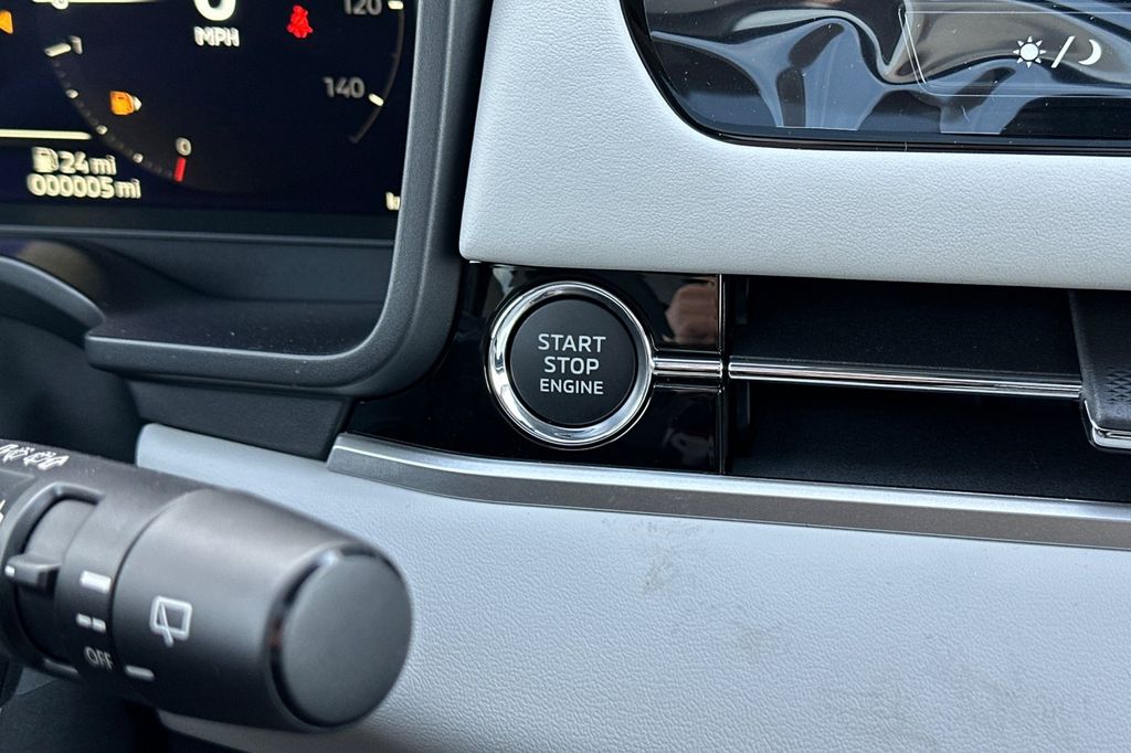 2026 Mitsubishi Outlander SE - Photo 22