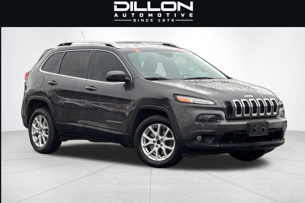 2017 Jeep Cherokee Latitude's photo