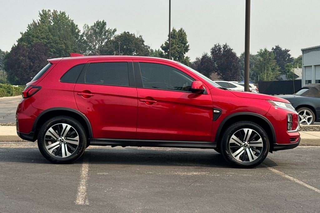 New 2027 Mitsubishi Outlander Sport 2.0 ES SUV