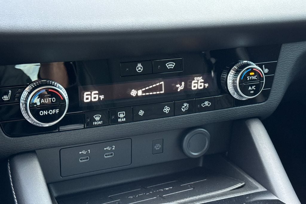 2026 Mitsubishi Outlander SE - Photo 20