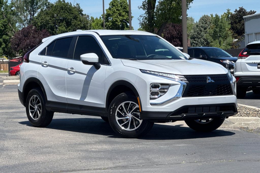 2026 Mitsubishi Eclipse Cross ES S-AWC's photo