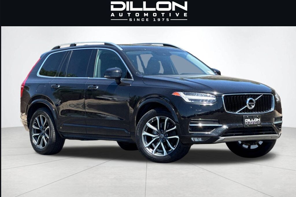 Used 2017 Volvo XC90 T6 Momentum SUV
