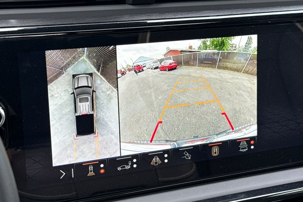 2024 GMC Sierra 1500 AT4X - Photo 17