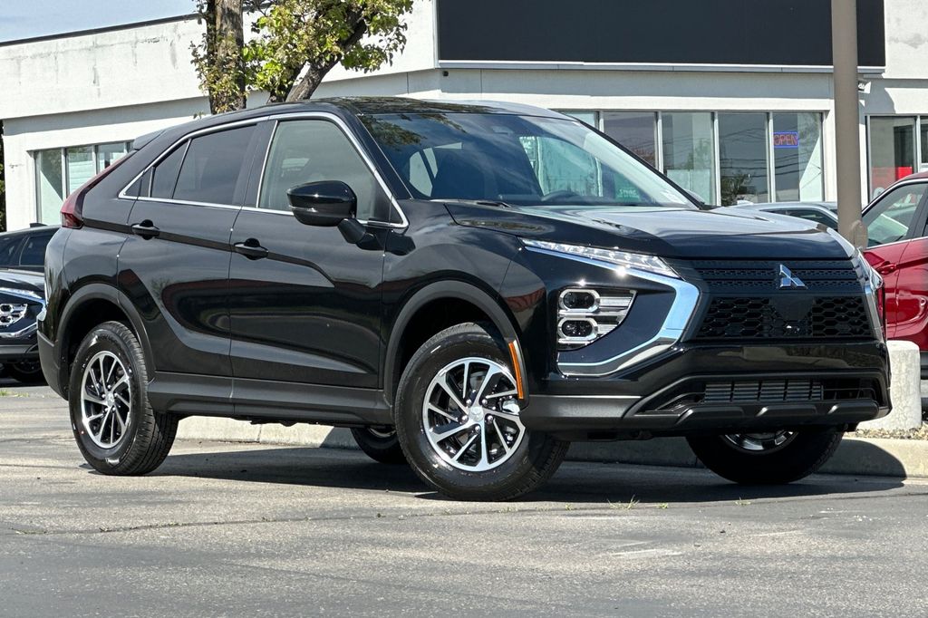 2026 Mitsubishi Eclipse Cross ES S-AWC's photo