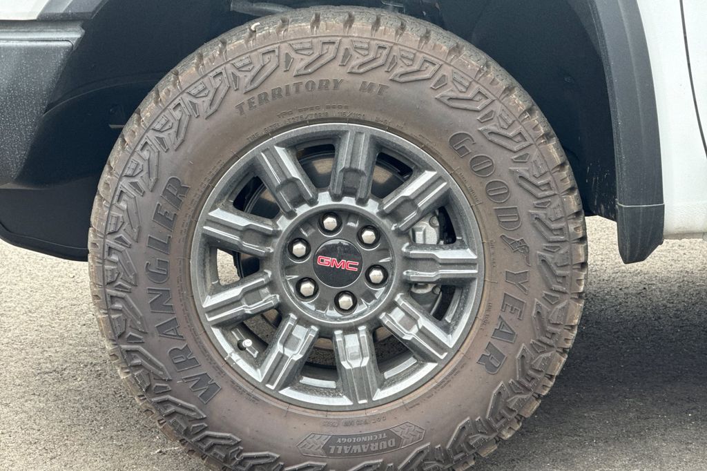 2024 GMC Sierra 1500 AT4X - Photo 24